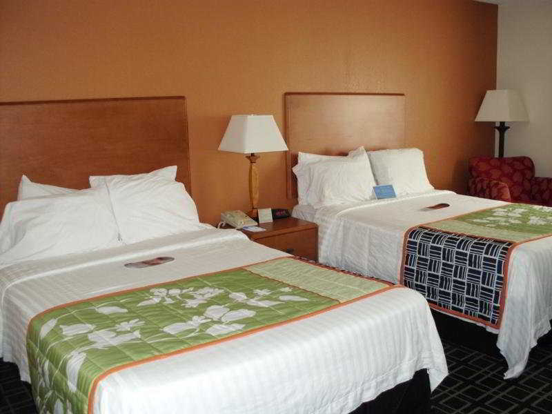 Fairfield Inn And Suites By Marriott Tampa North Temple Terrace Bagian luar foto